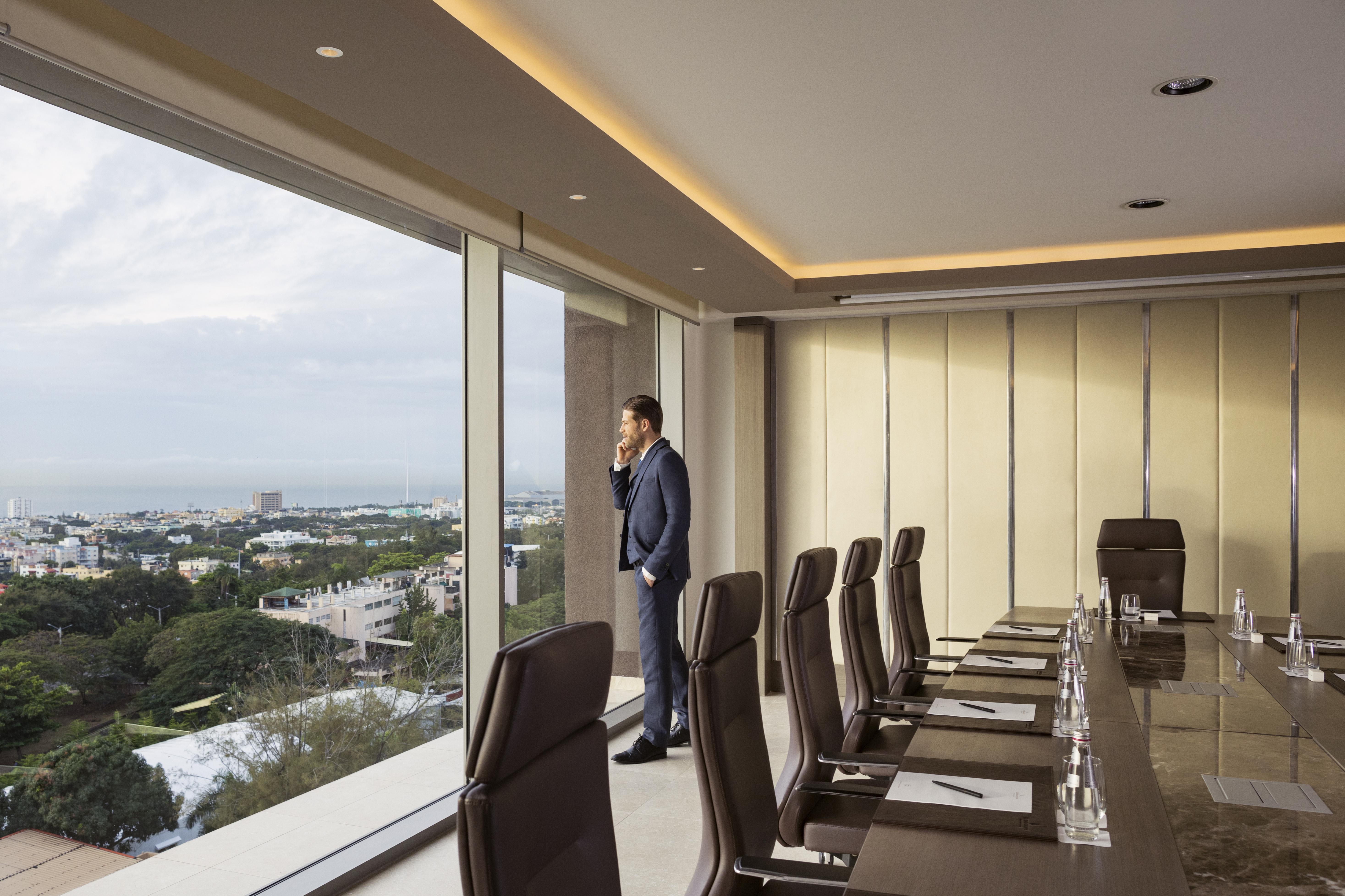 El Embajador, A Royal Hideaway Hotel Santo Domingo Eksteriør bilde Boardroom
