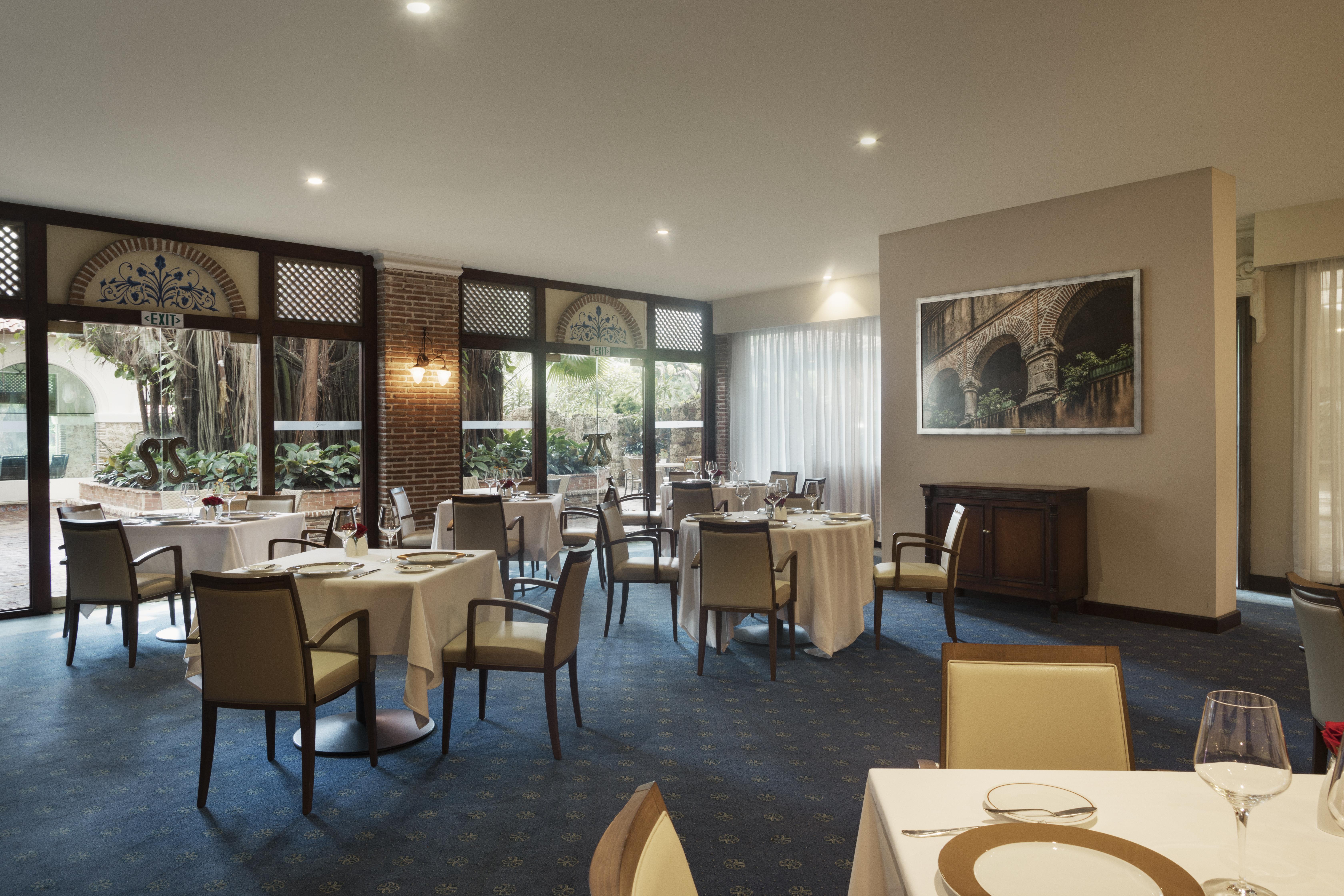 El Embajador, A Royal Hideaway Hotel Santo Domingo Eksteriør bilde Restaurant